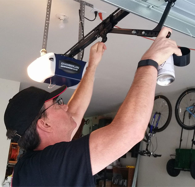 Apex Garage Door Opener Repair in Playa Del Rey, CA